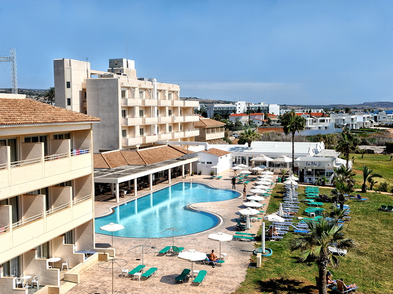 PIERRE ANNE BEACH HOTEL